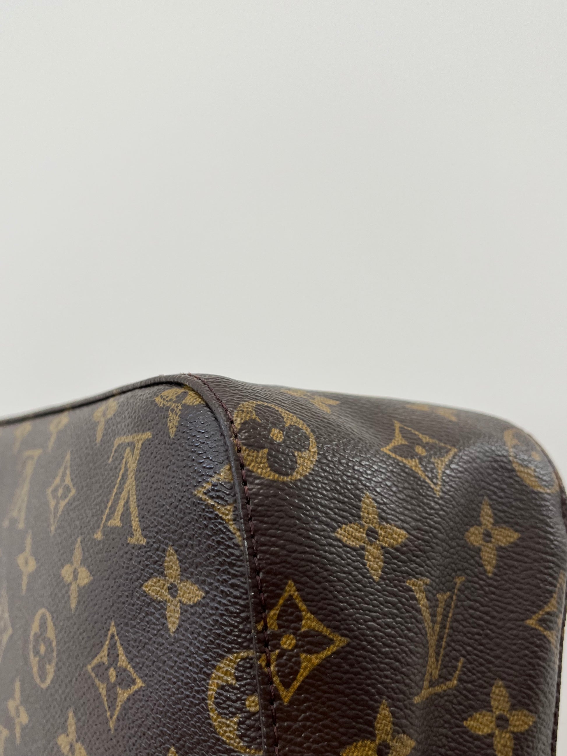 Louis Vuitton Looping MM Bag