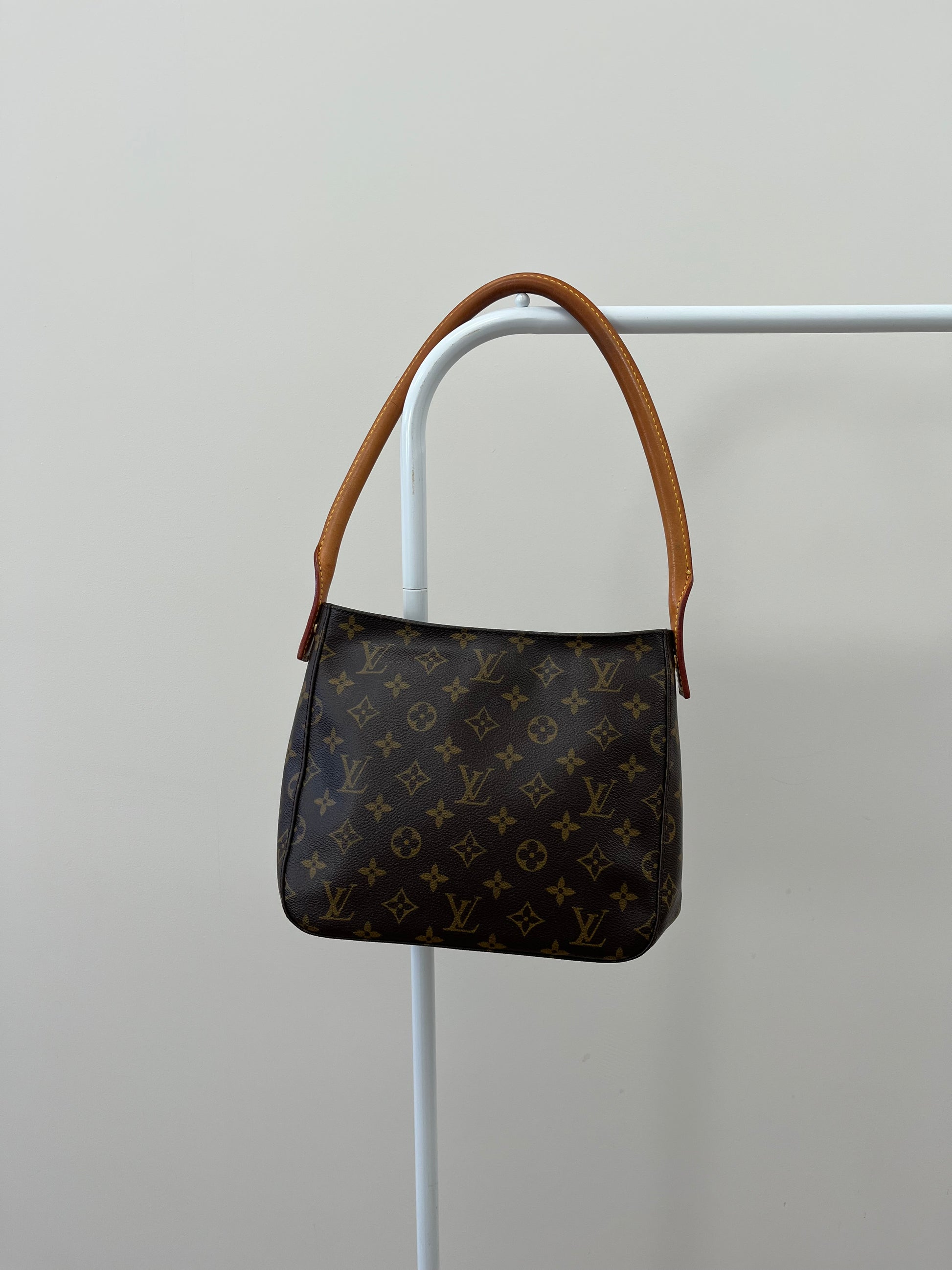 Louis Vuitton Looping MM Bag