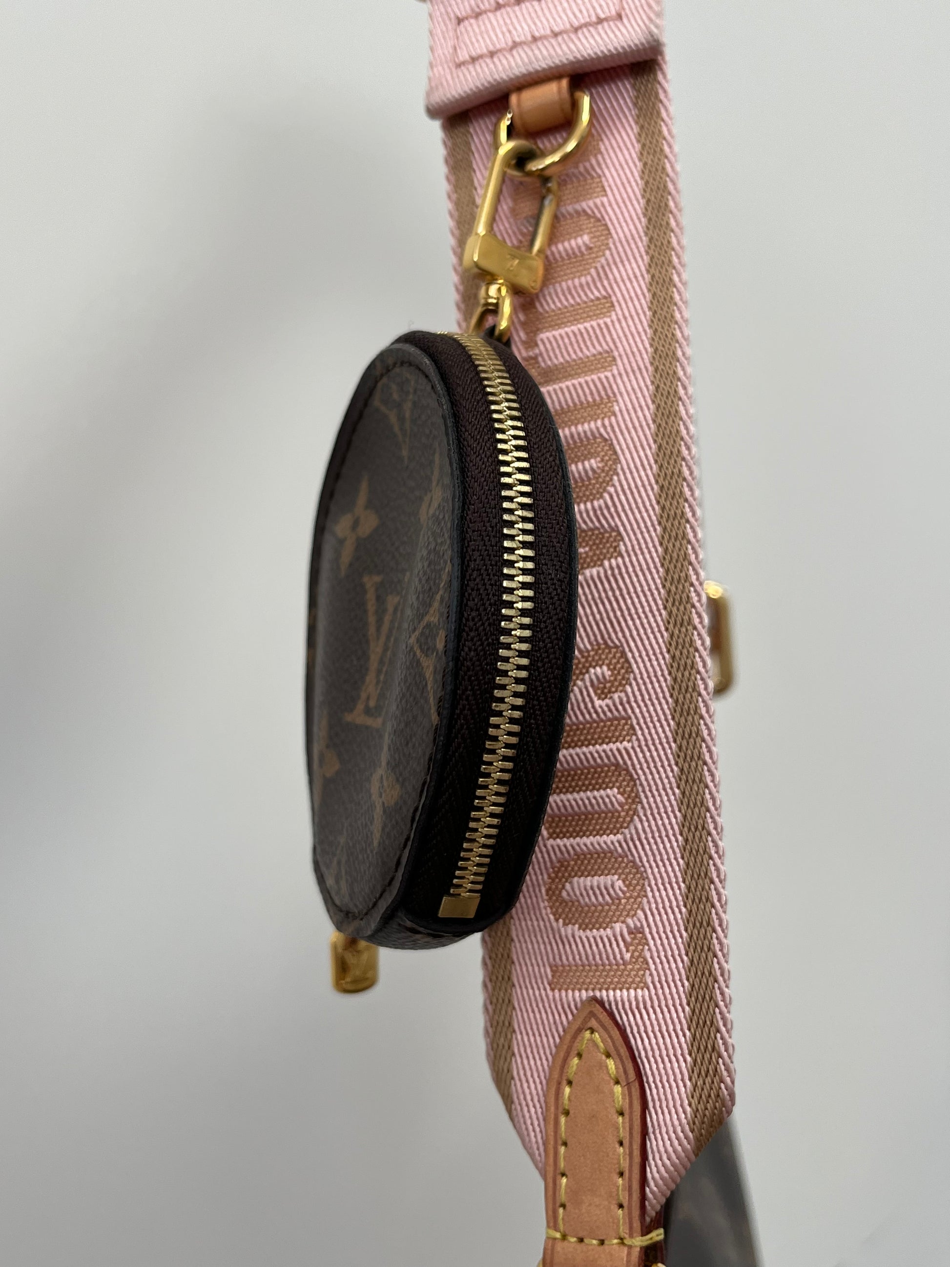 Louis Vuitton Multi Pochette