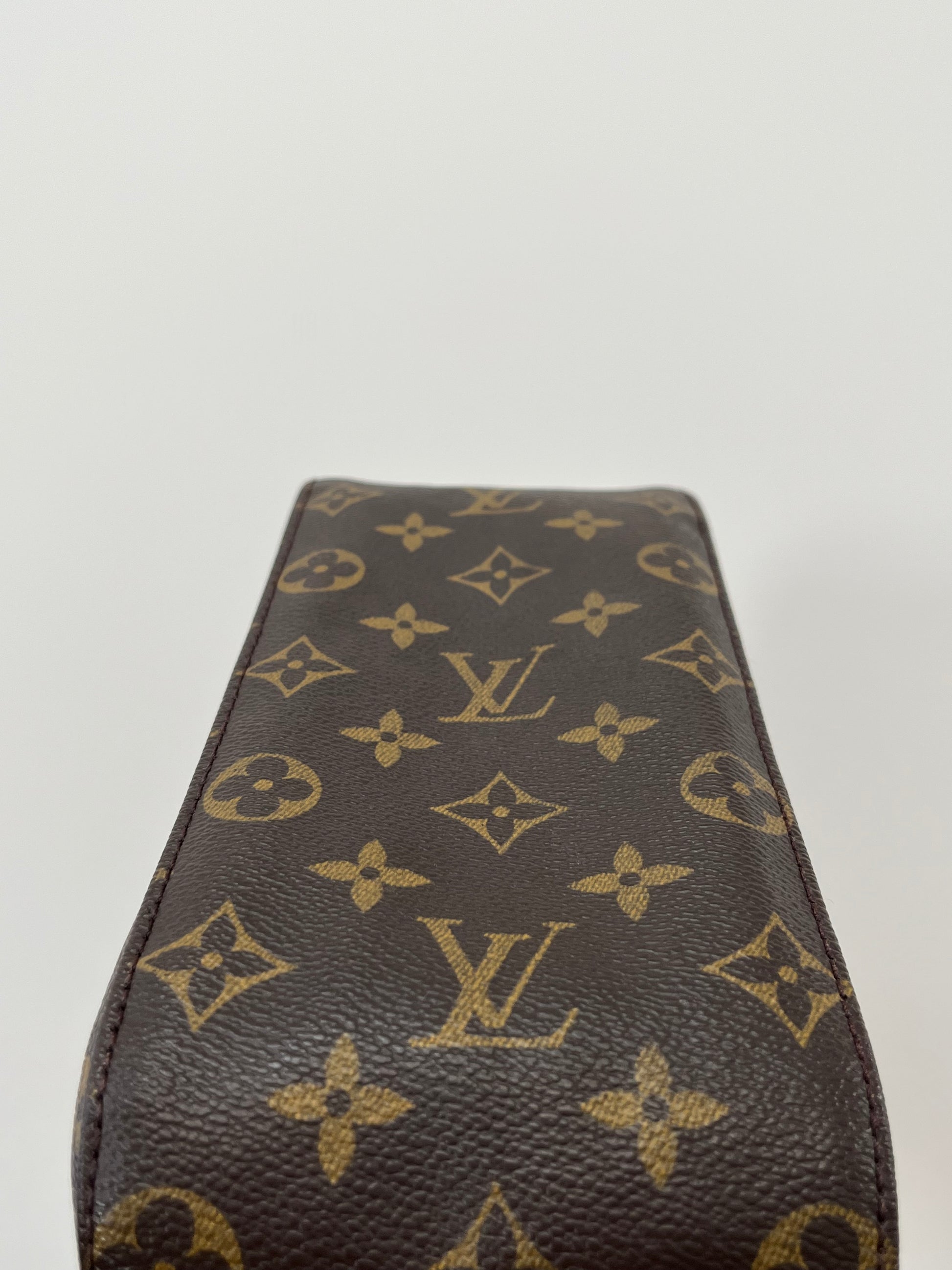 Louis Vuitton Looping MM Bag