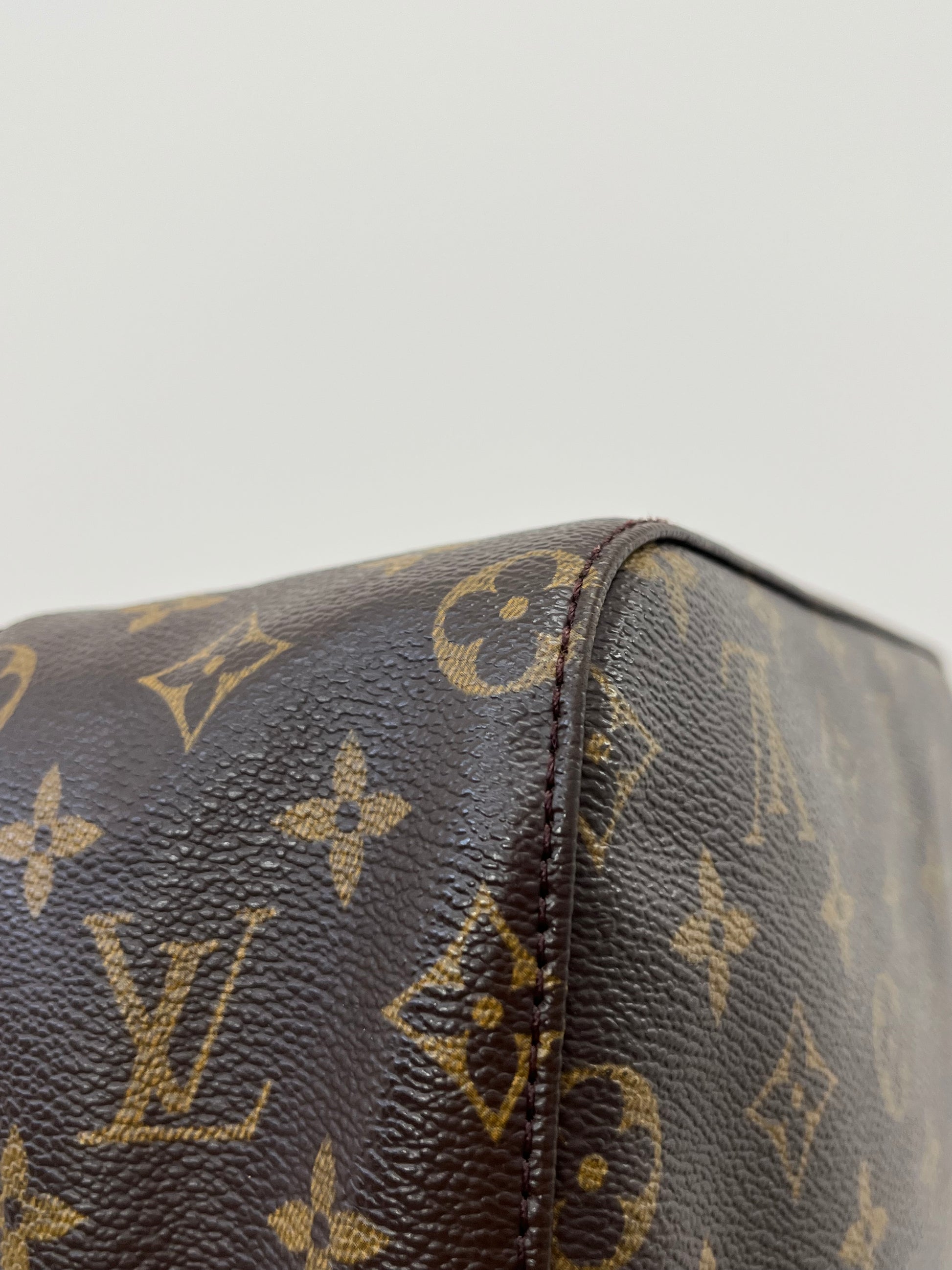 Louis Vuitton Looping MM Bag