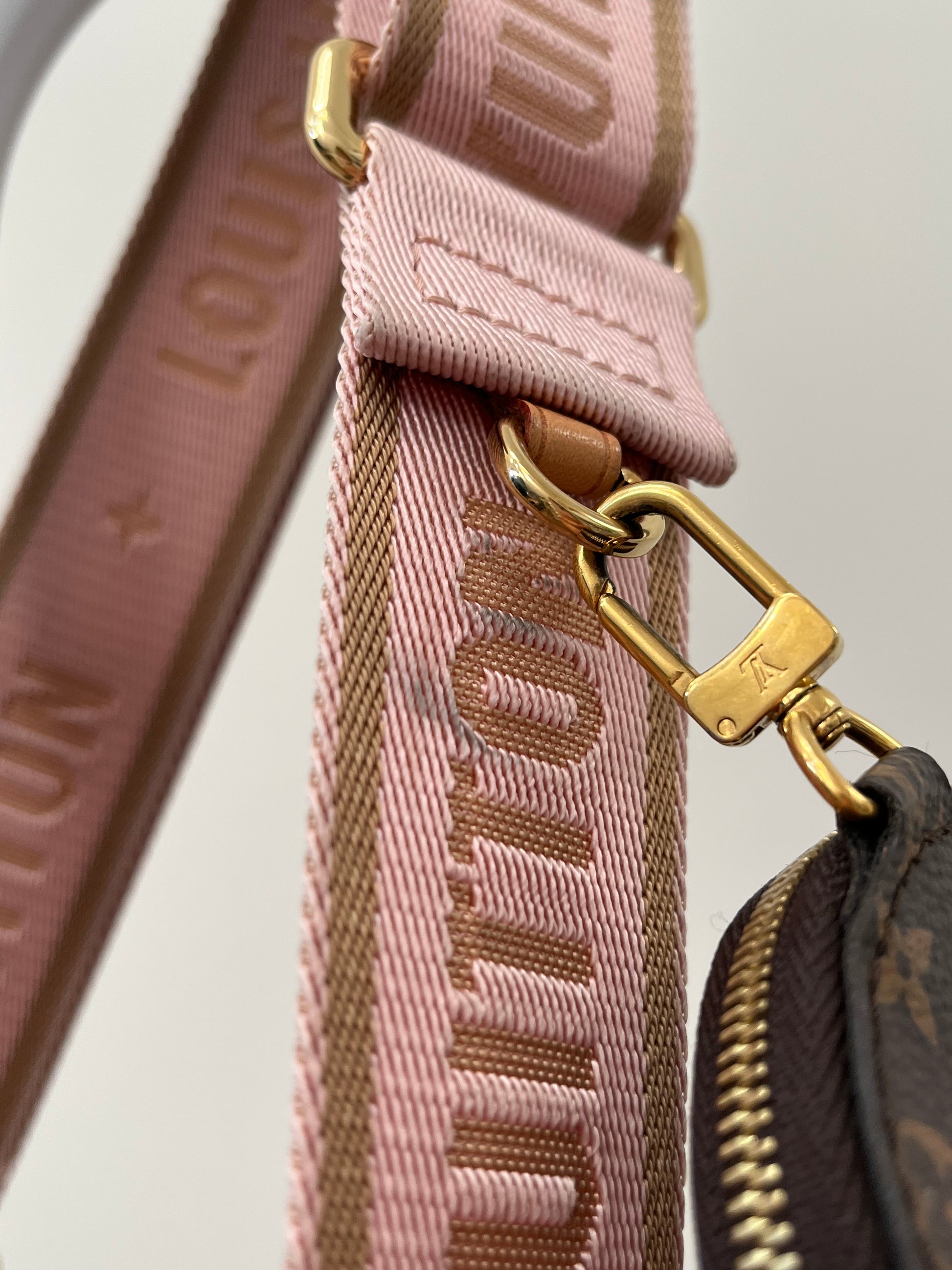 Louis Vuitton Multi Pochette