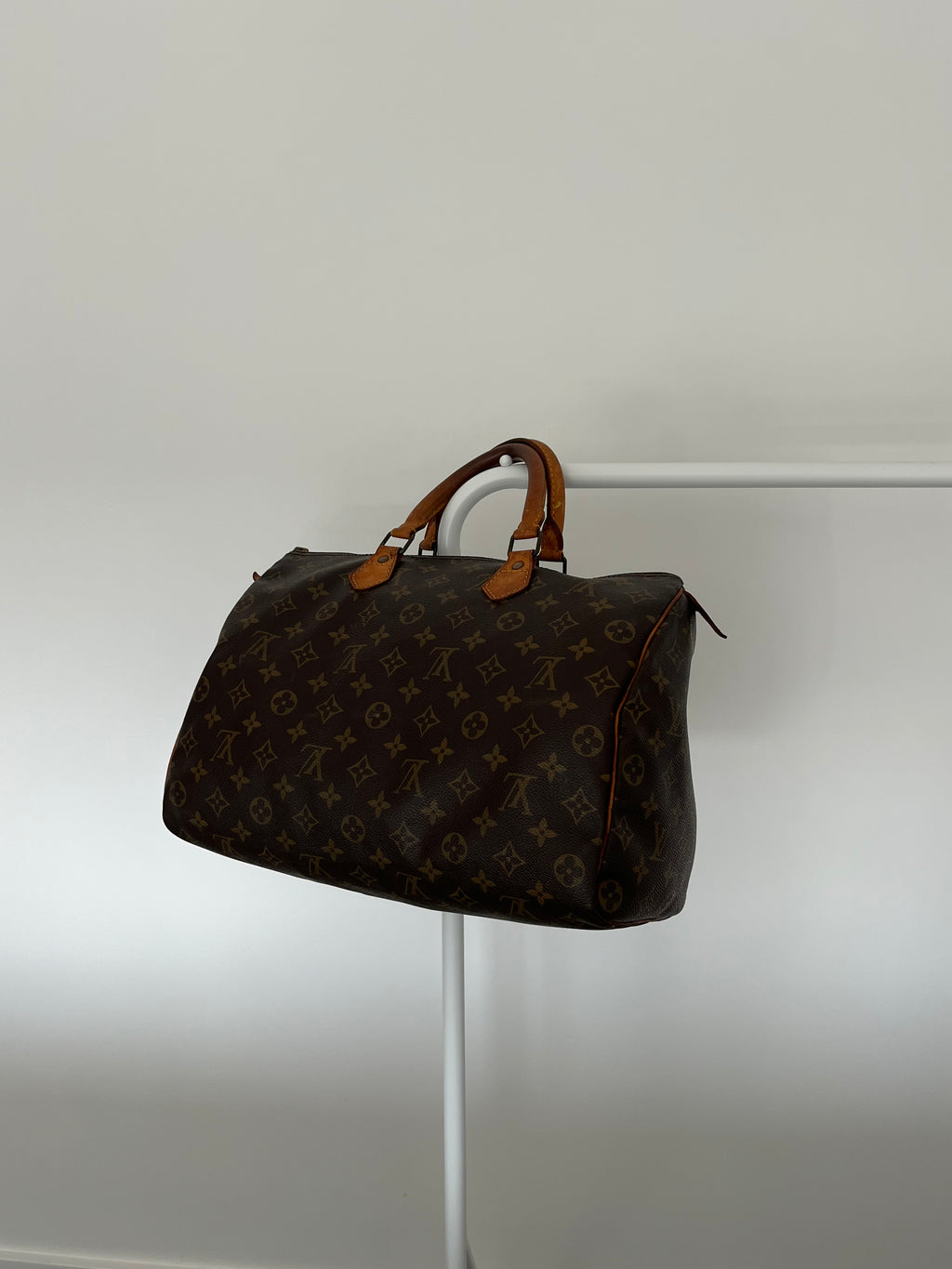 Louis Vuitton Speedy 35 Bag