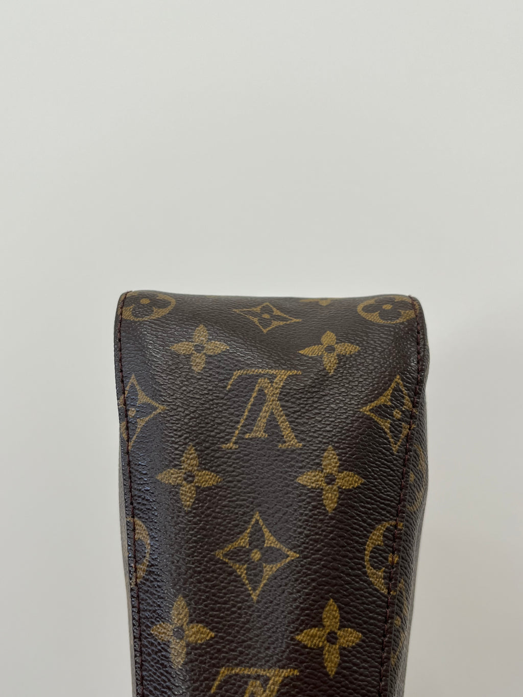 Louis Vuitton Looping MM Bag