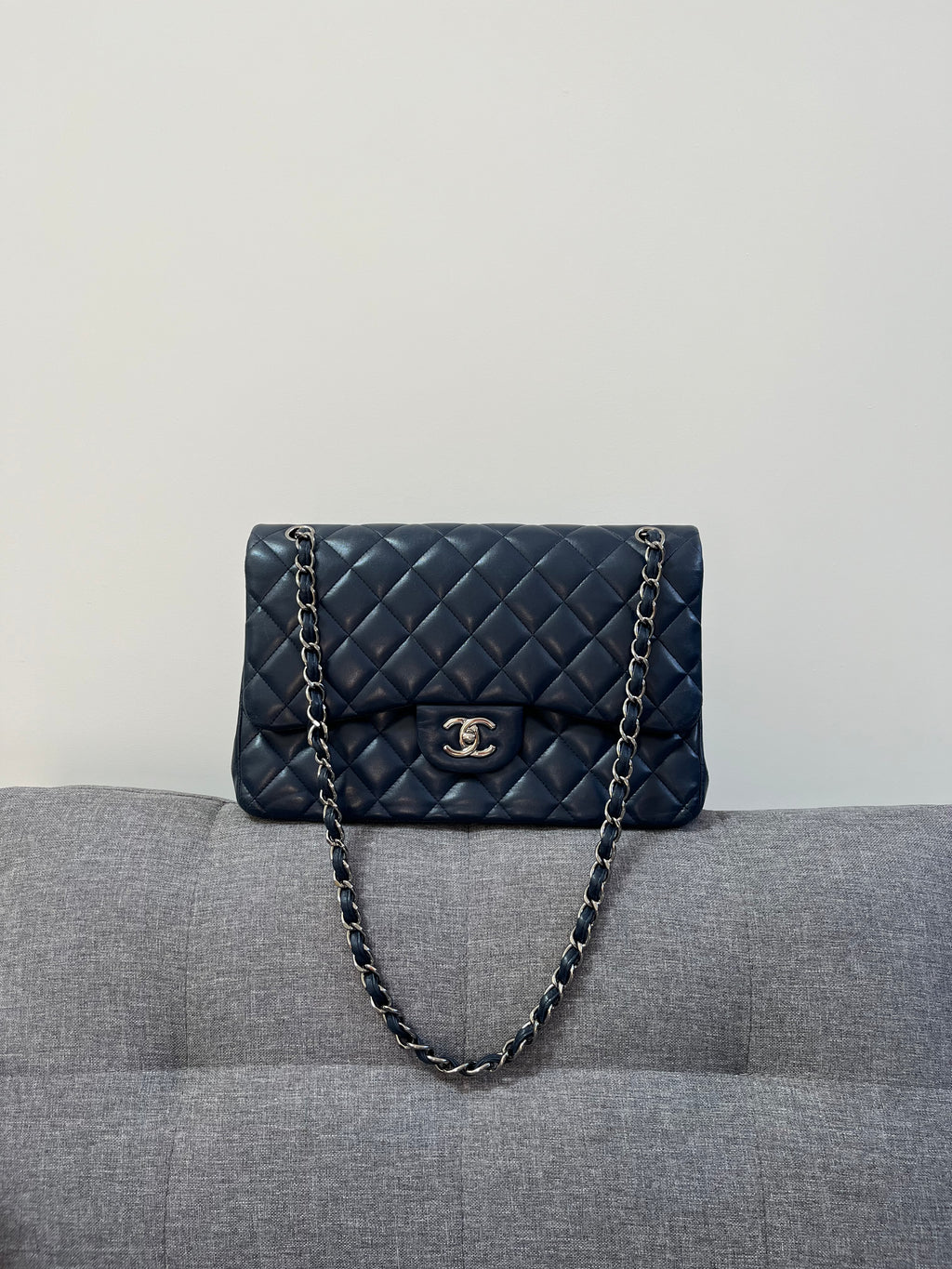 Chanel Jumbo Classic Flap