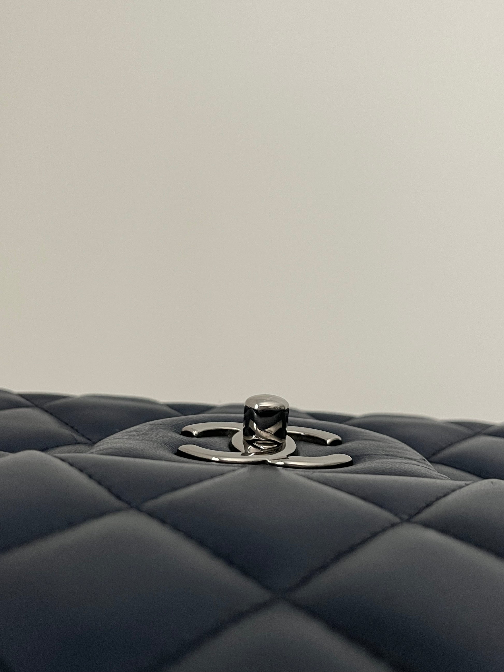 Chanel Jumbo Classic Flap