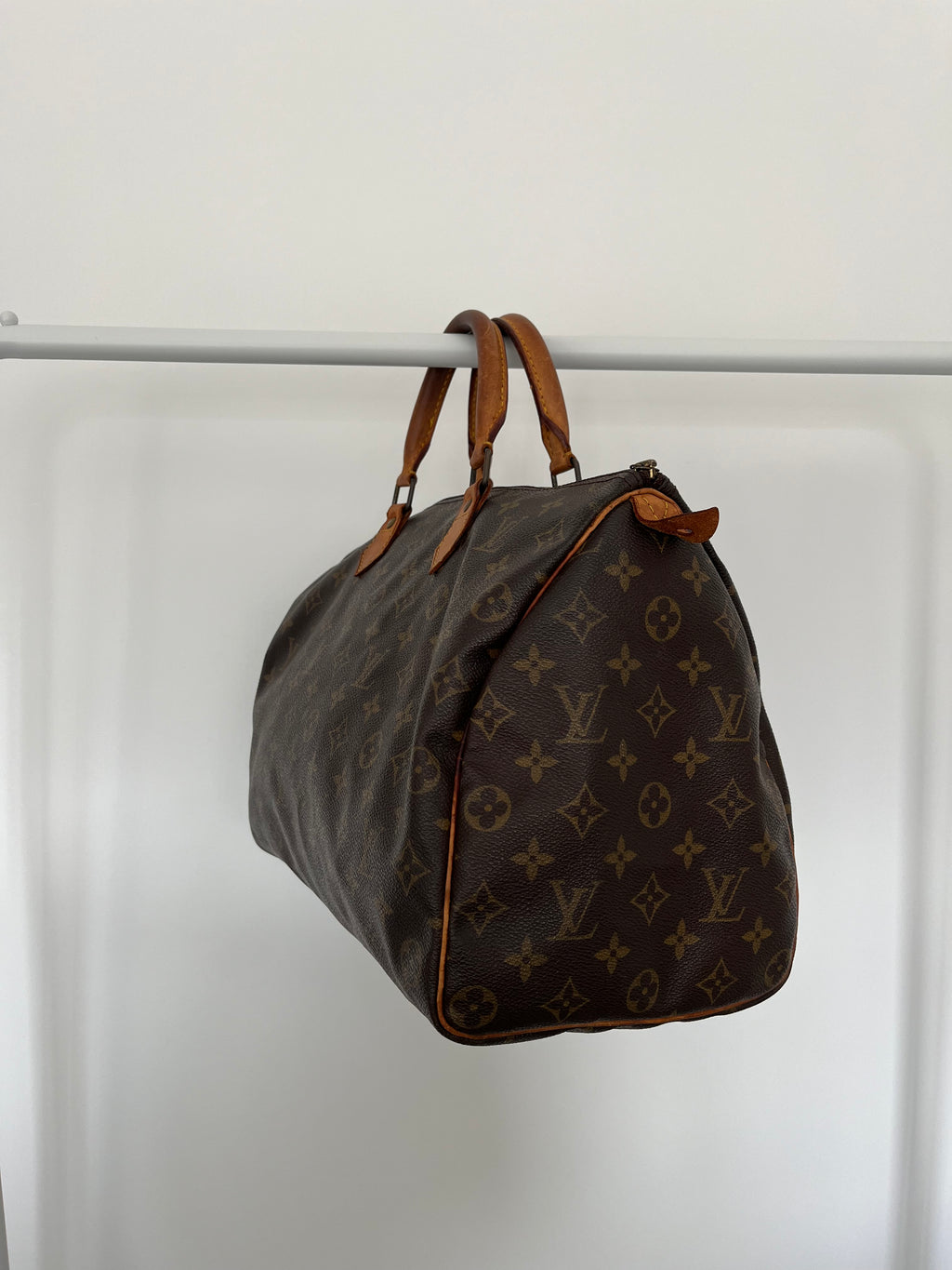Louis Vuitton Speedy 35 Bag