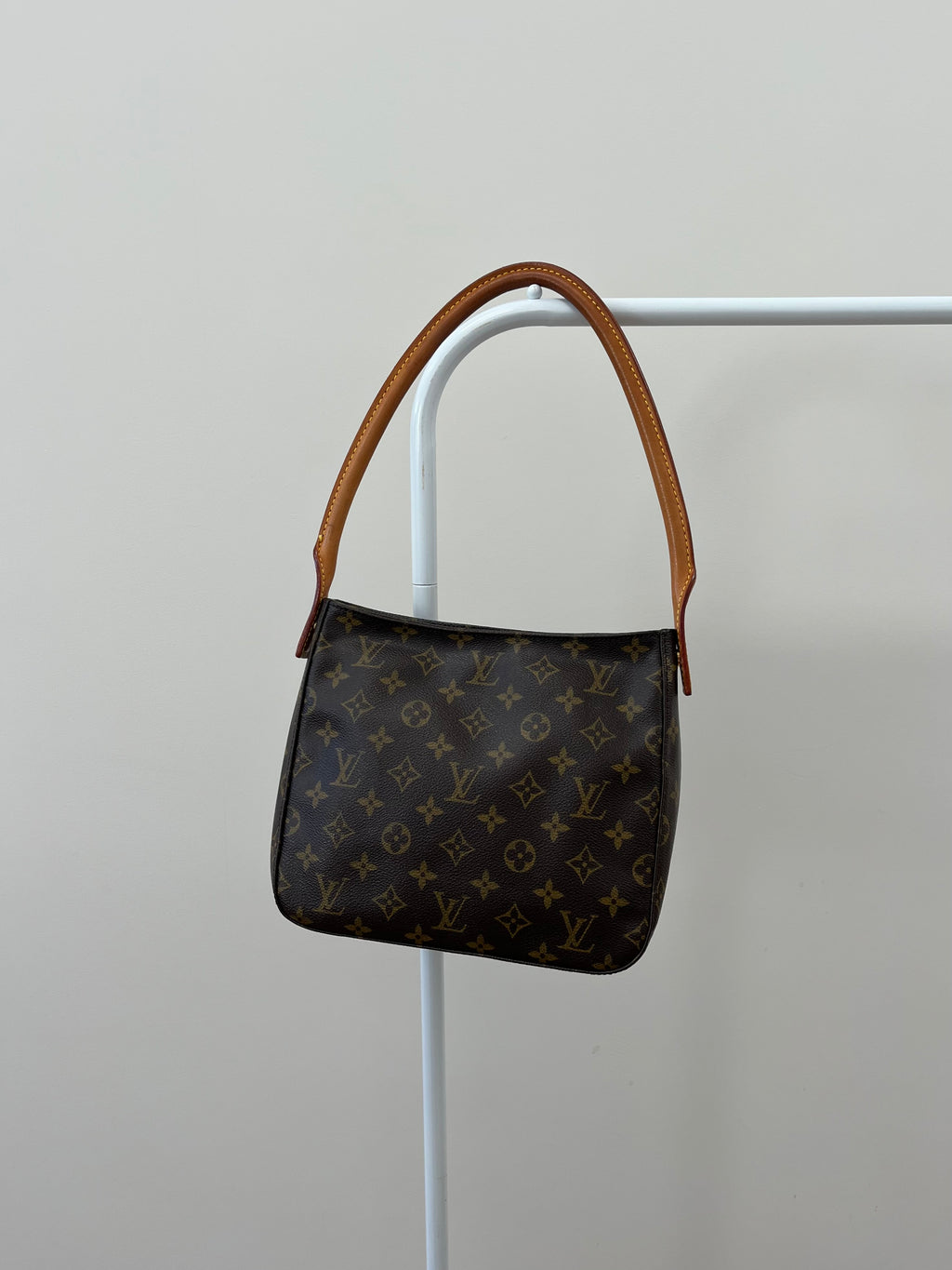 Louis Vuitton Looping MM Bag