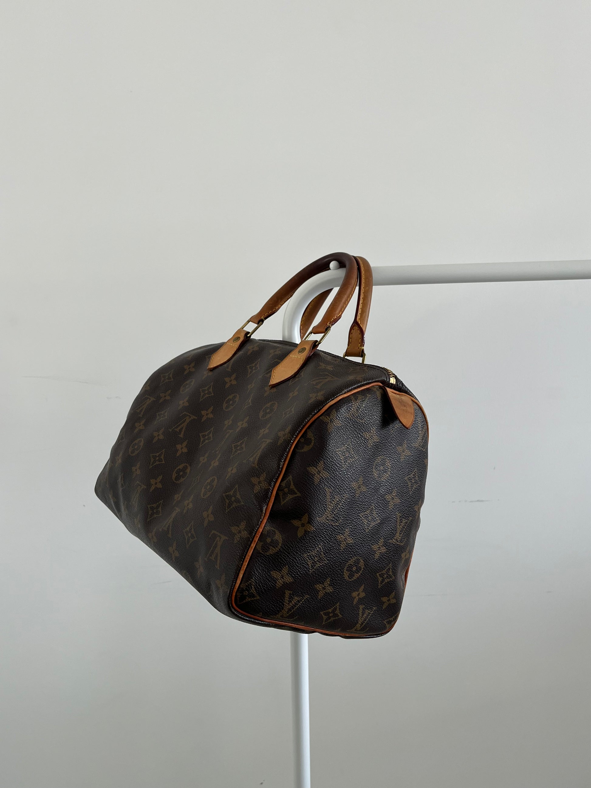 Louis Vuitton Speedy 30 Bag