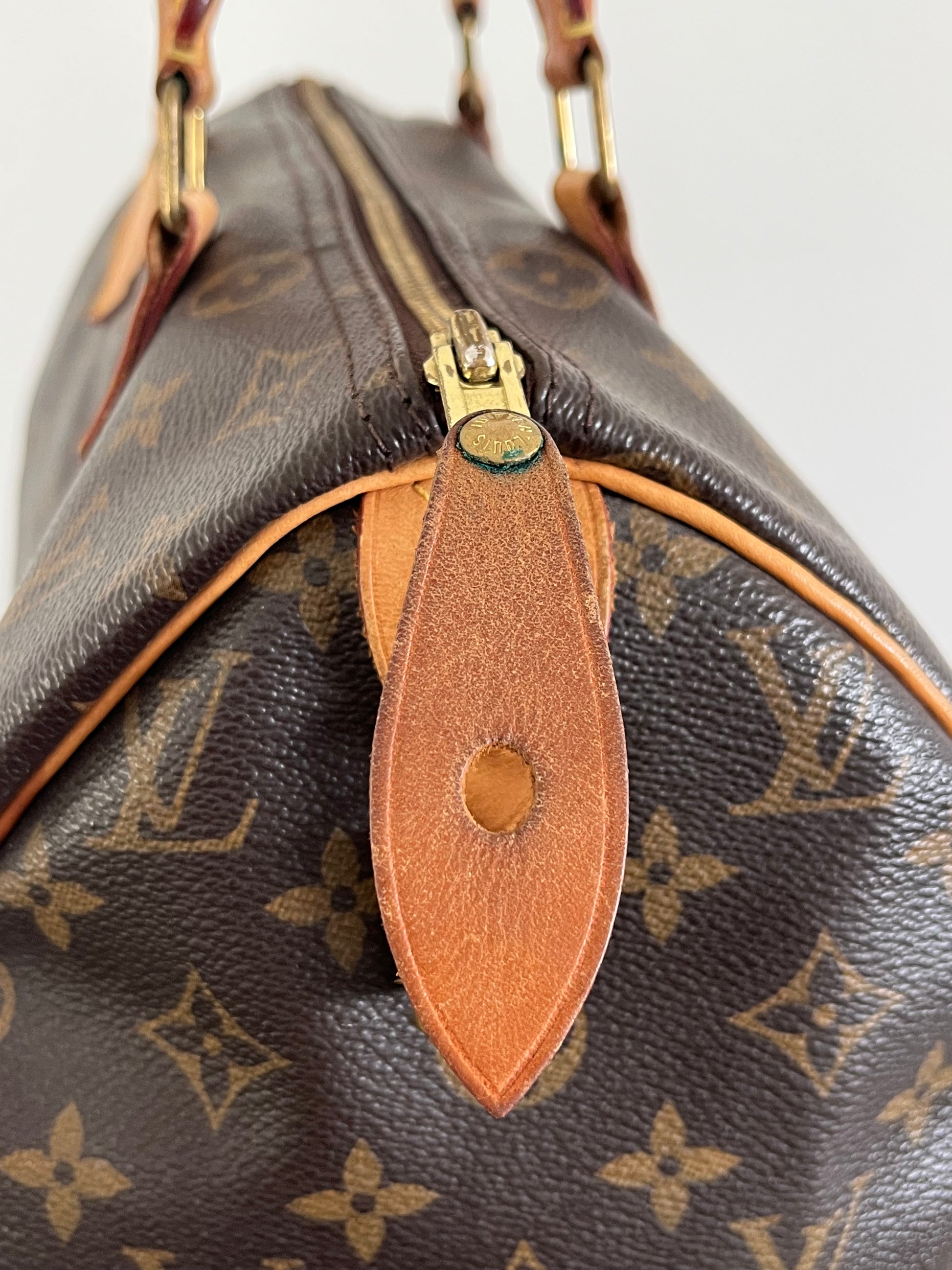 Louis Vuitton Speedy 30 Bag