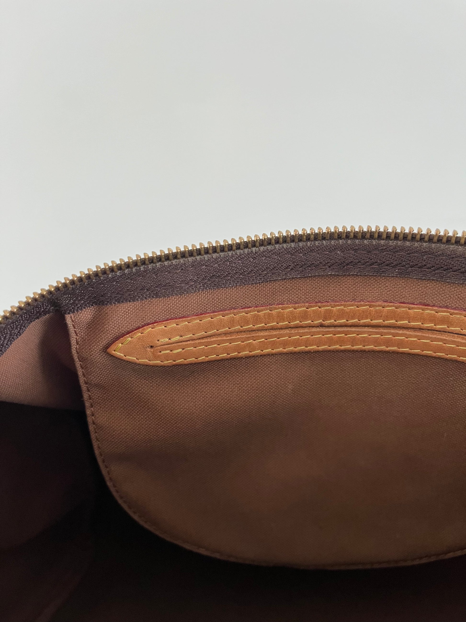 Louis Vuitton Speedy 30 Bag